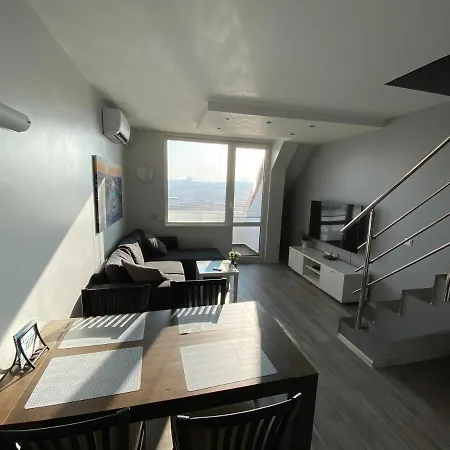 Apartamento Beautiful View Maisonette By Flat Mаnager